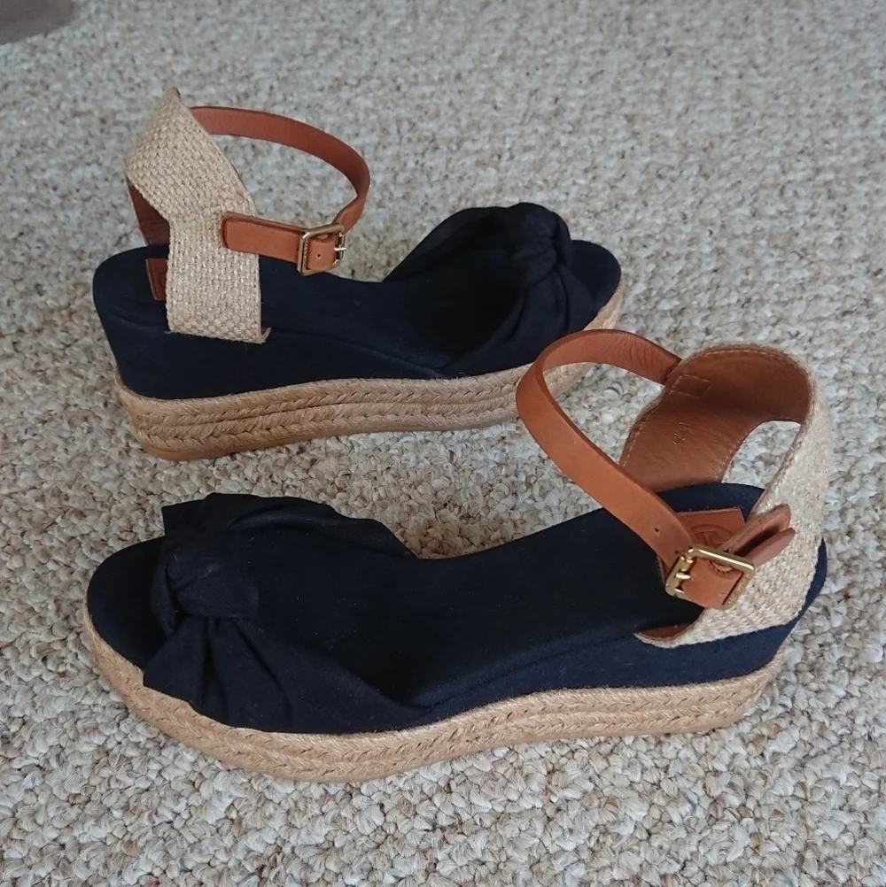 TORY BURCH Knotted Bow Wedge Espadrille Platform Sandal Black/NAVY/ Tan SIZE 6.5